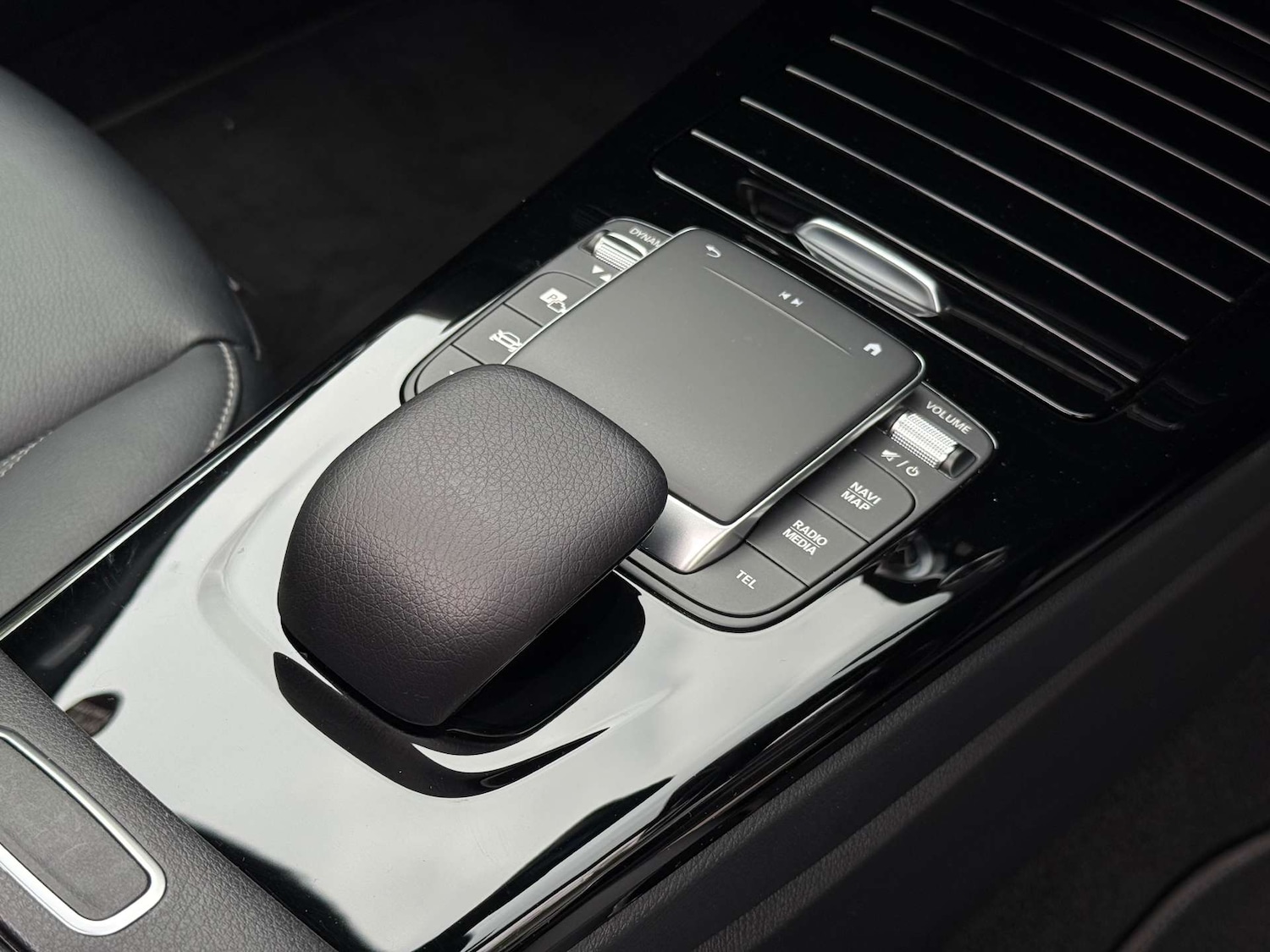 Used Mercedes-Benz CLA 2022 for sale - 76149842: Photo 29