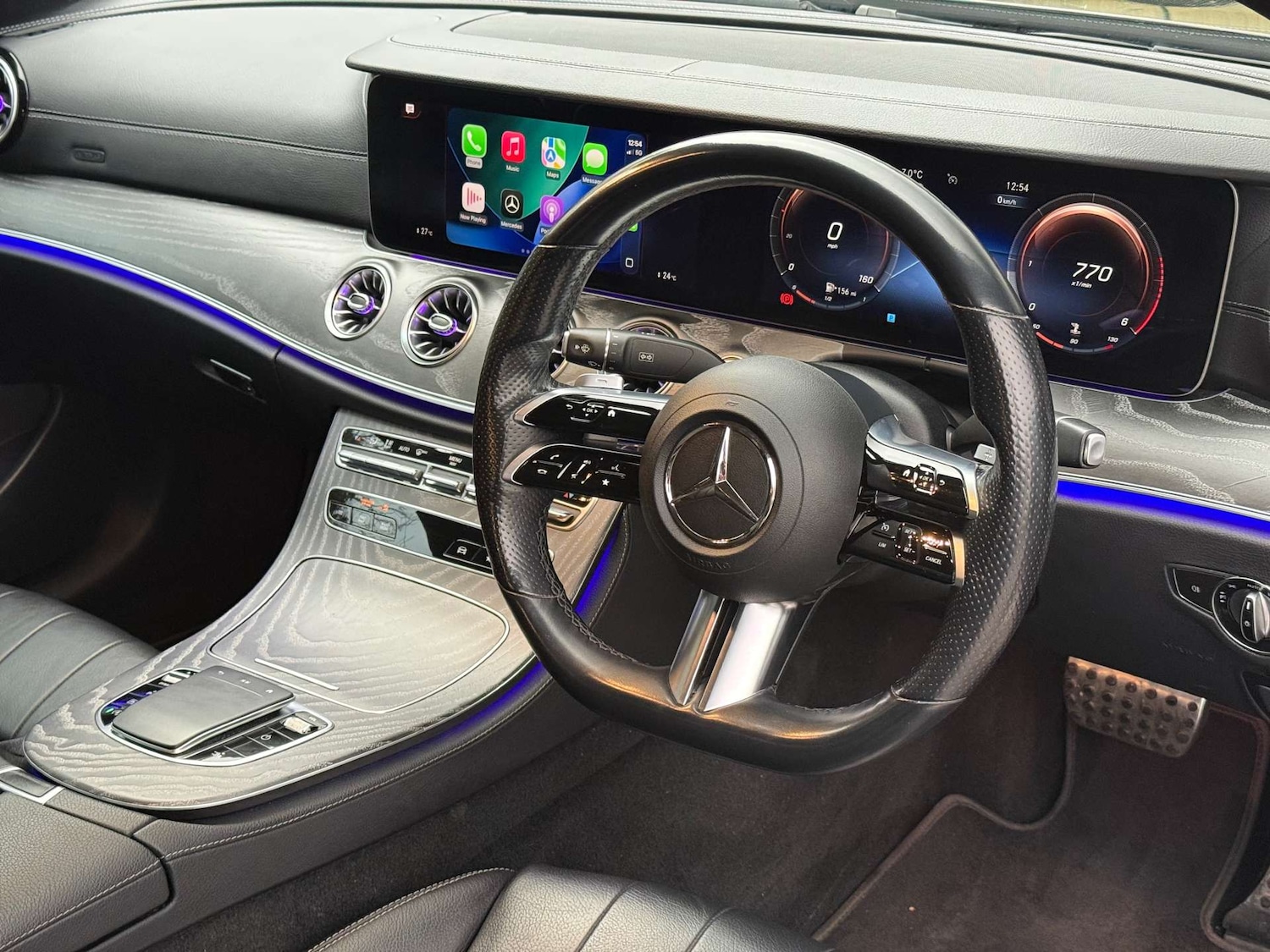 Used Mercedes-Benz E Class 2021 for sale - 76690717: Photo 2