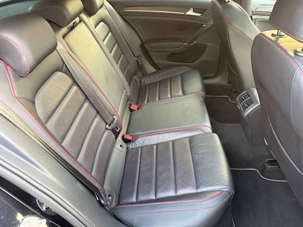 Used Volkswagen Golf 2019 for sale - 76193423: Photo 24