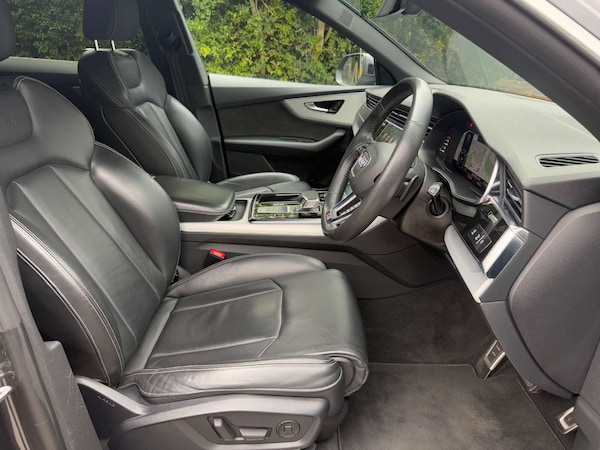 Used Audi Q8 2020 for sale - 76278236: Photo 18