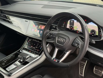 Used Audi Q8 2020 for sale - 76278236: Photo 2