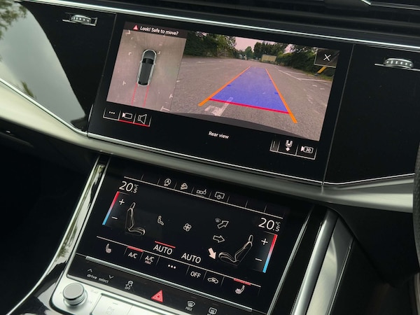 Used Audi Q8 2020 for sale - 76278236: Photo 30