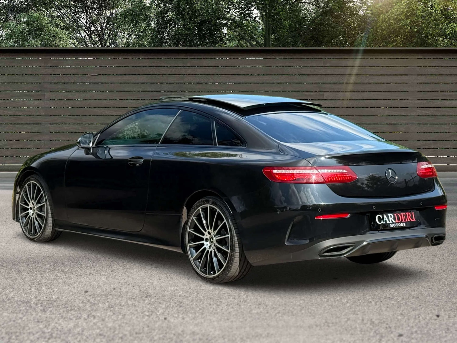 Used Mercedes-Benz E Class 2019 for sale - 76601705: Photo 15