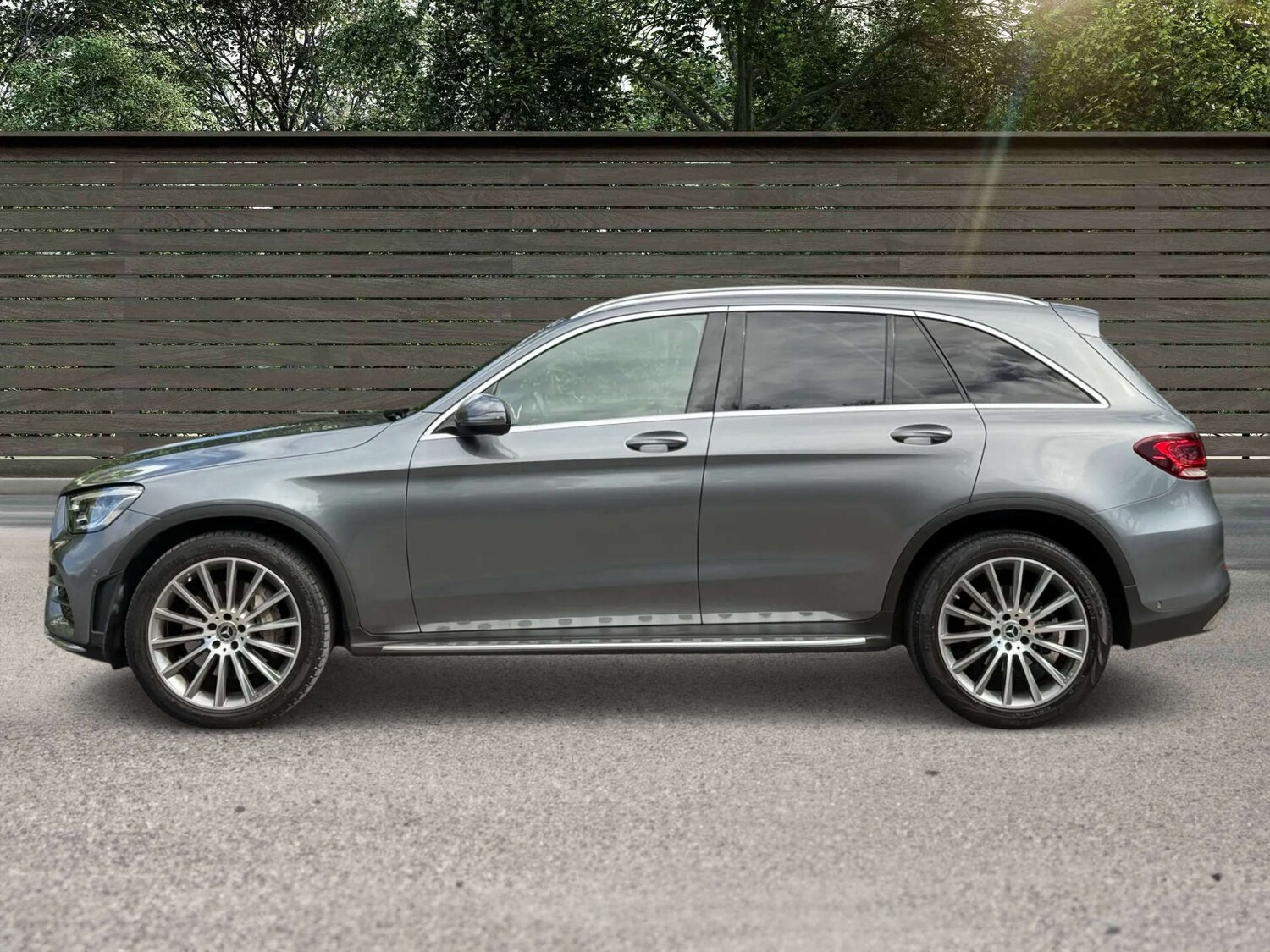 Used Mercedes-Benz GLC 2019 for sale - 75966383: Photo 12