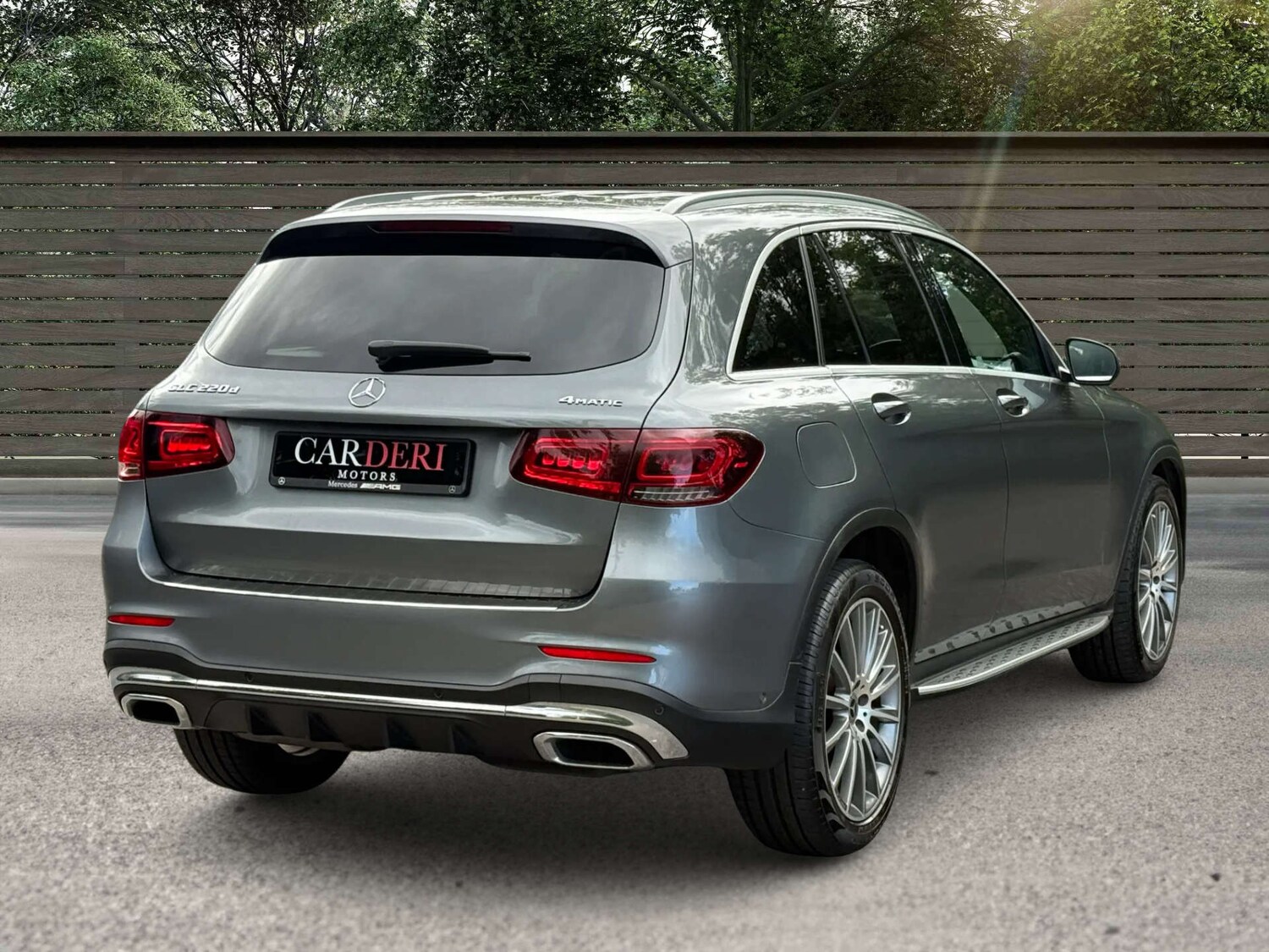 Used Mercedes-Benz GLC 2019 for sale - 75966383: Photo 15