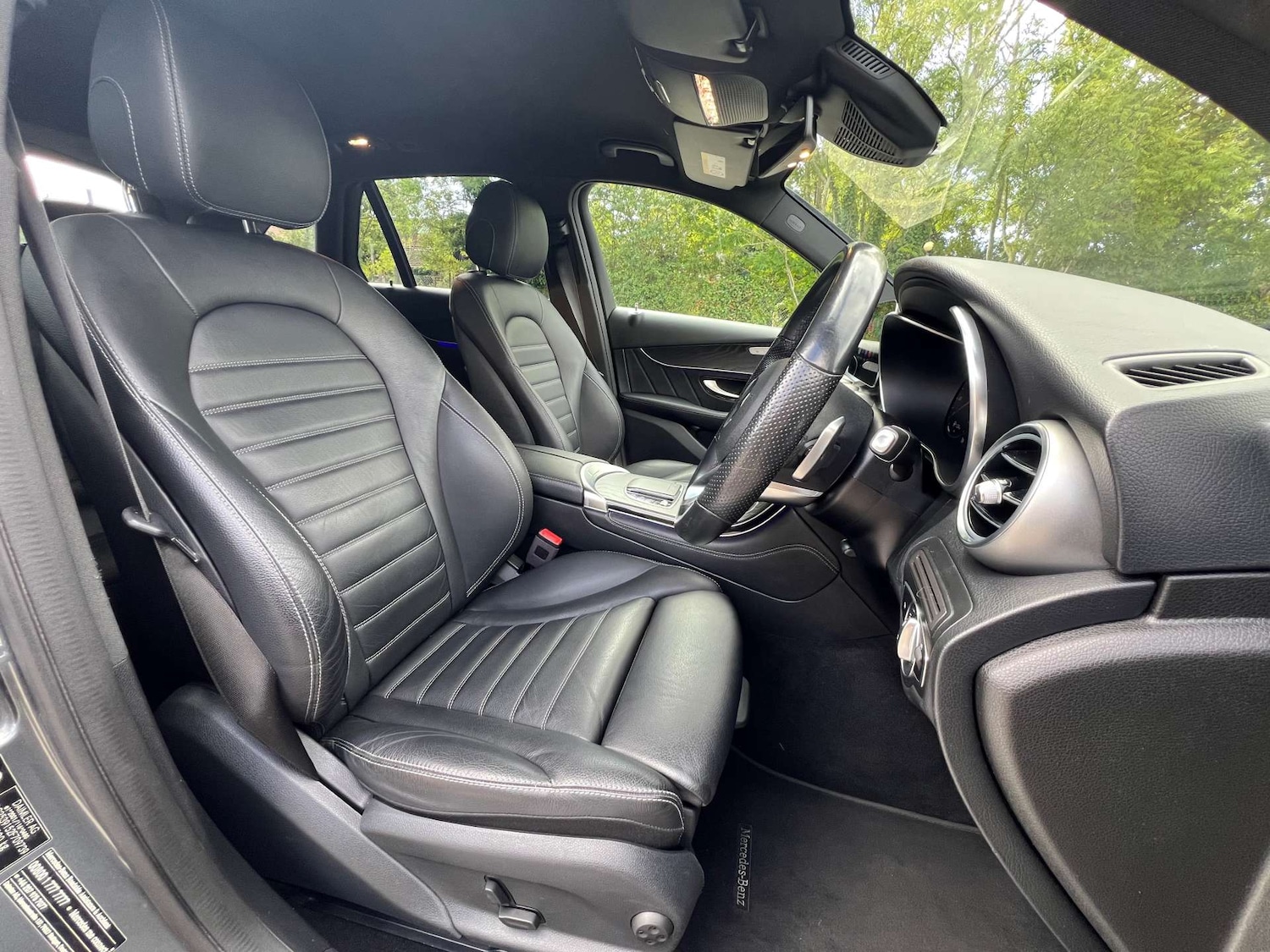 Used Mercedes-Benz GLC 2019 for sale - 75966383: Photo 19