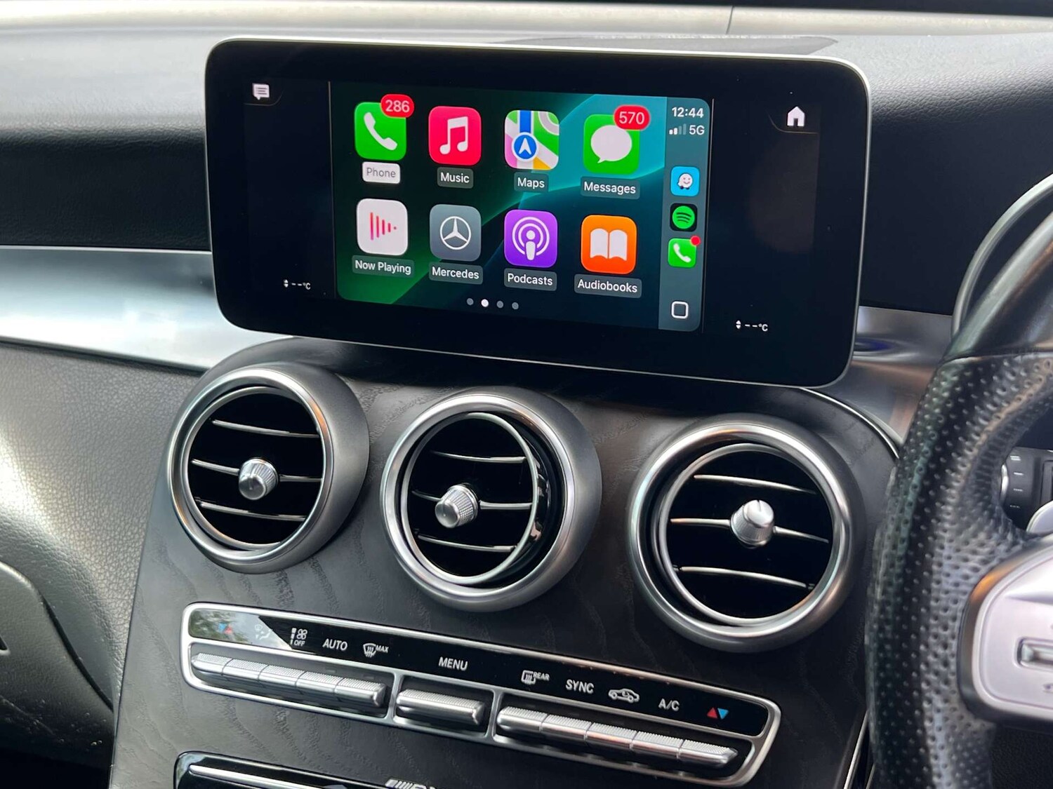 Used Mercedes-Benz GLC 2019 for sale - 75966383: Photo 29