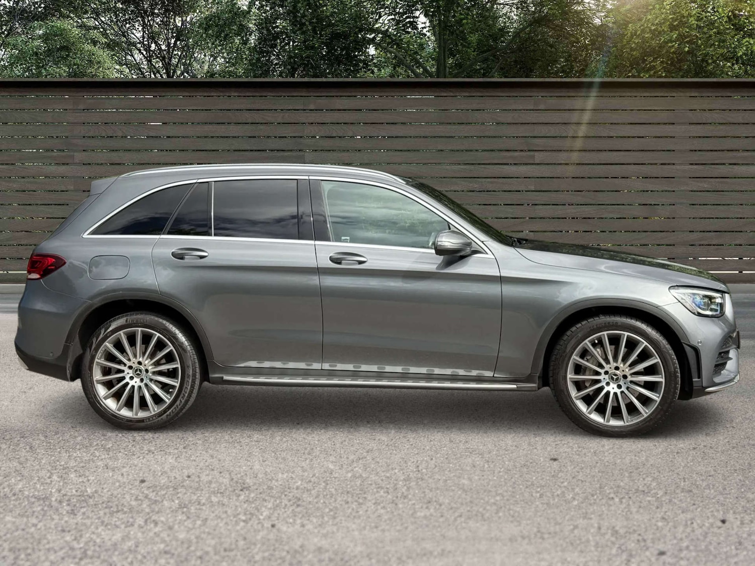 Used Mercedes-Benz GLC 2019 for sale - 75966383: Photo 5