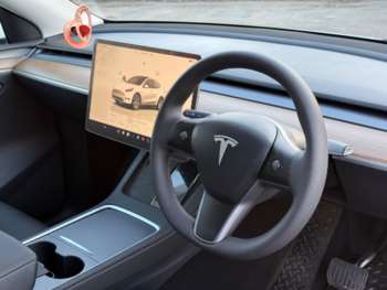 Used Tesla Model Y 2024 for sale - 74070509: Photo