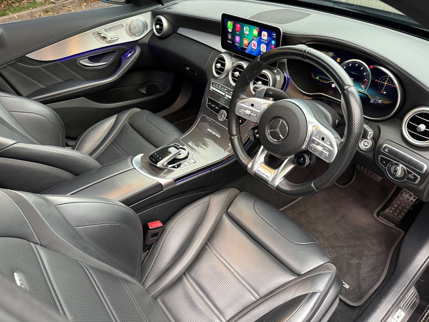 Used Mercedes-Benz C Class 2020 for sale - 76363737: Photo 18