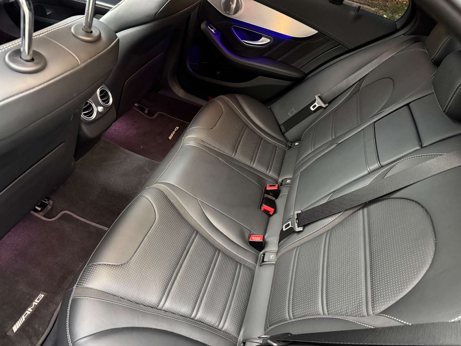 Used Mercedes-Benz C Class 2020 for sale - 76363737: Photo 28