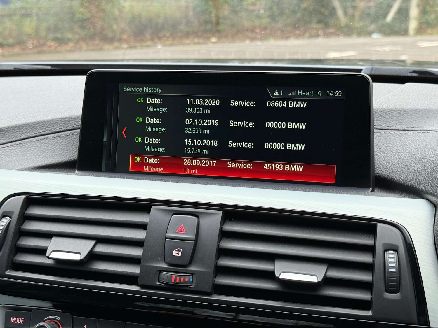 Used BMW 4 Series 2017 for sale - 76741529: Photo 30