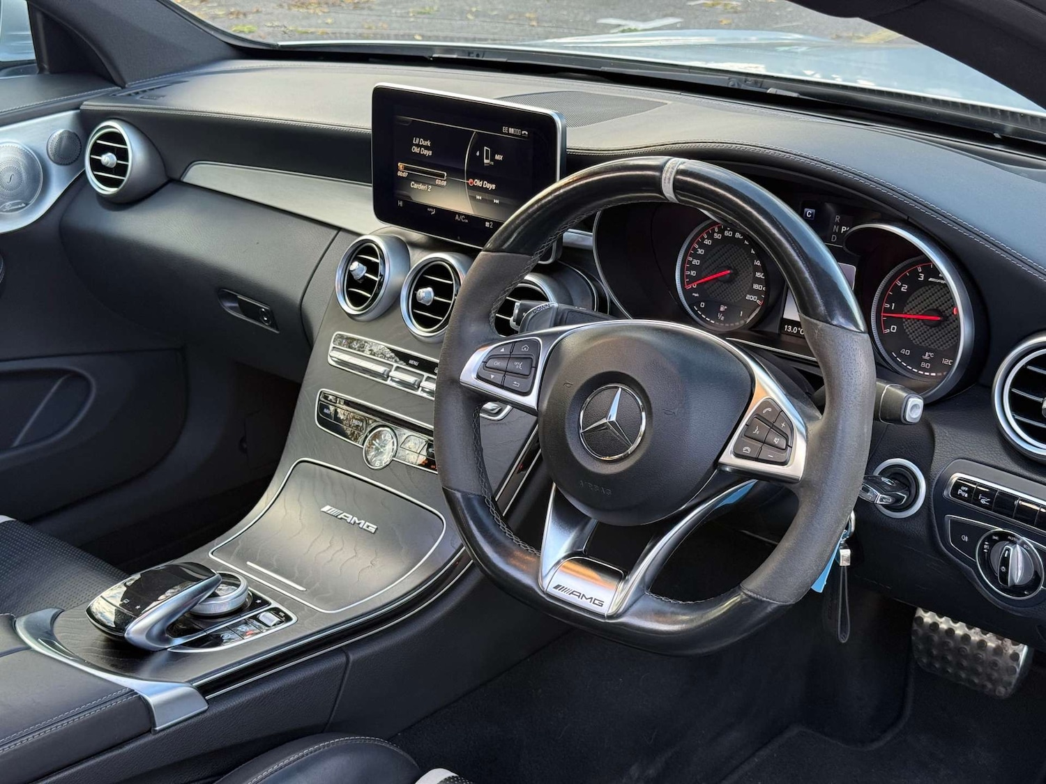 Used Mercedes-Benz C Class 2016 for sale - 76393380: Photo 2