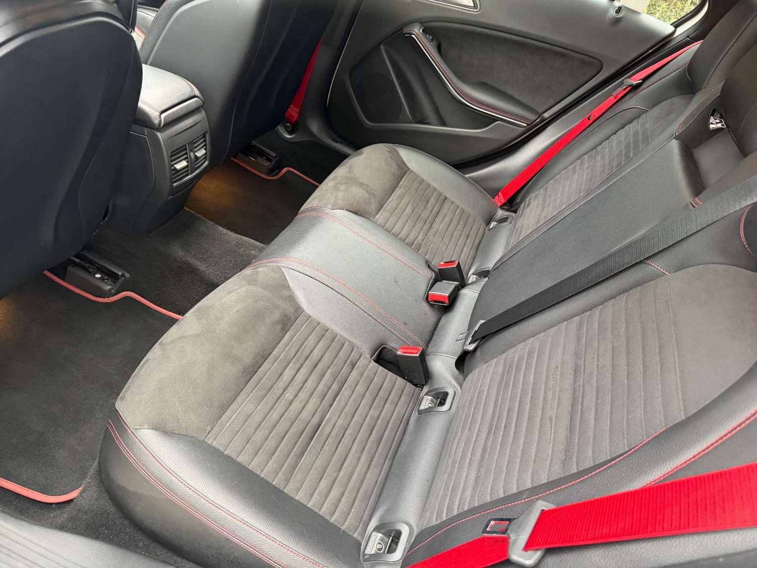 Used Mercedes-Benz A-Class 2016 for sale - 76438966: Photo 25