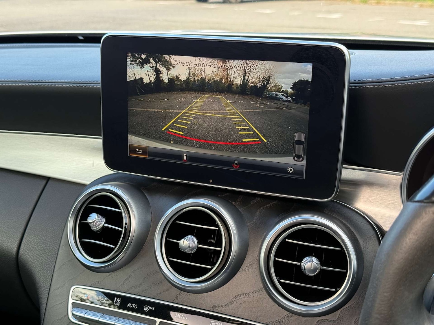 Used Mercedes-Benz C Class 2016 for sale - 76600620: Photo 30