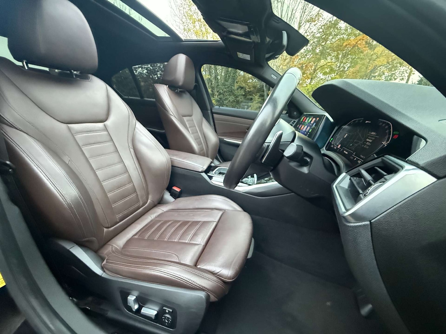 Used BMW 3 Series 2019 for sale - 76369441: Photo 19