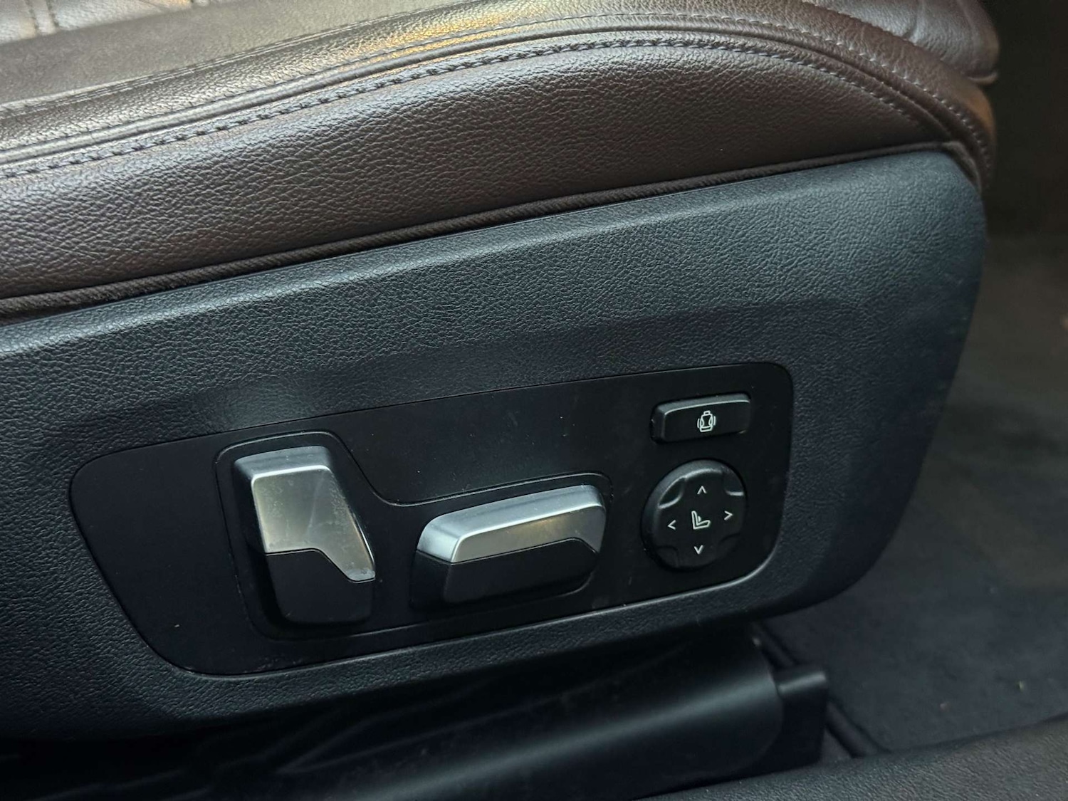 Used BMW 3 Series 2019 for sale - 76369441: Photo 35