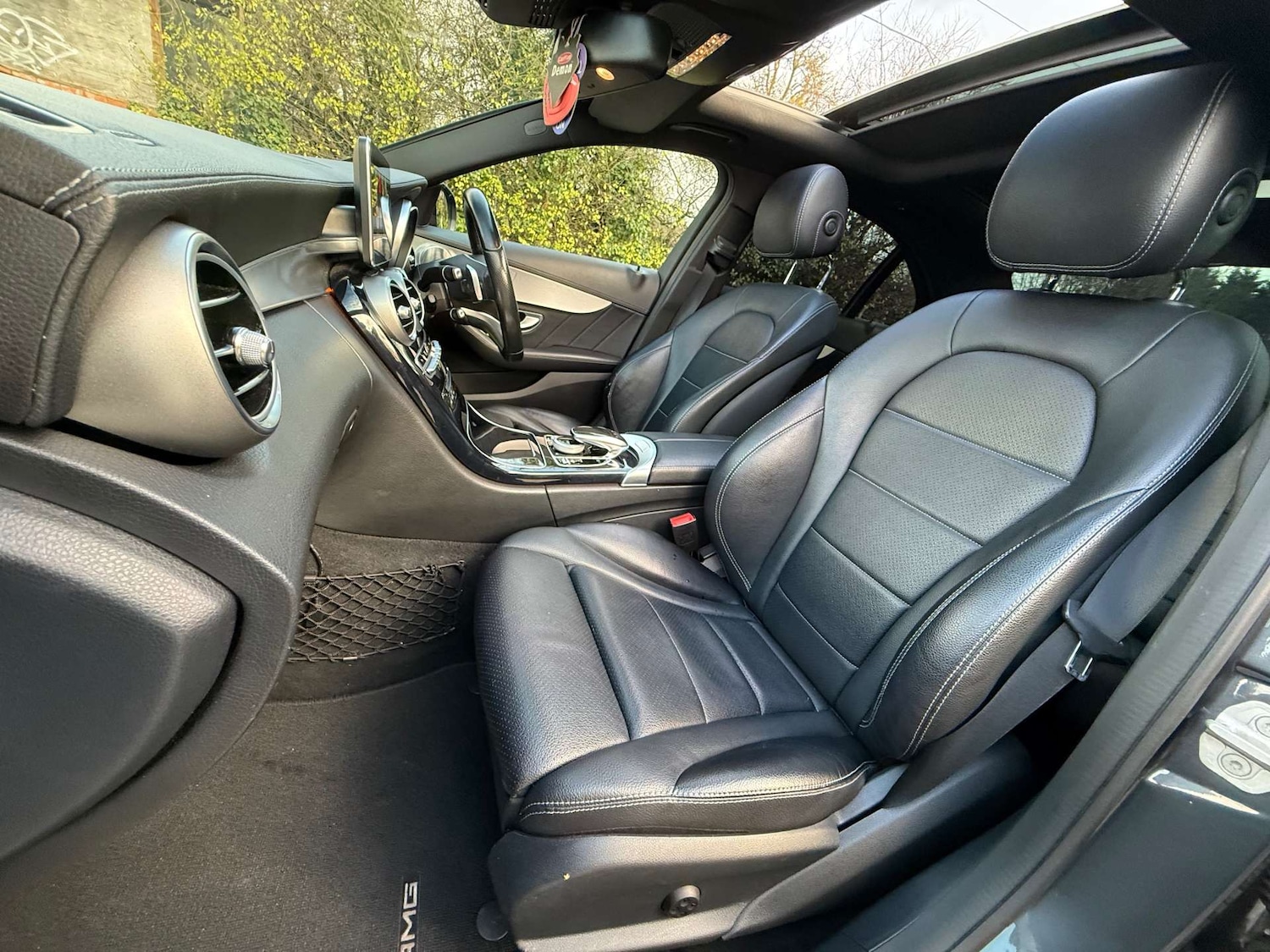 Used Mercedes-Benz C Class 2015 for sale - 76699692: Photo 23