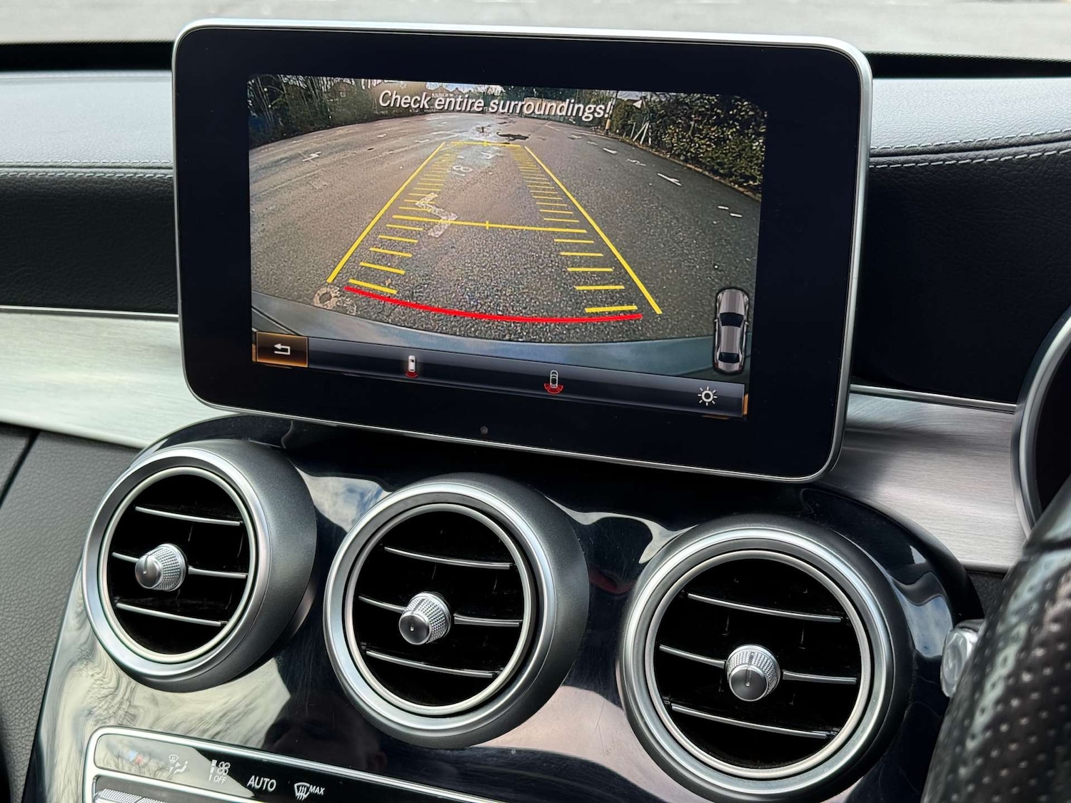 Used Mercedes-Benz C Class 2015 for sale - 76699692: Photo 29