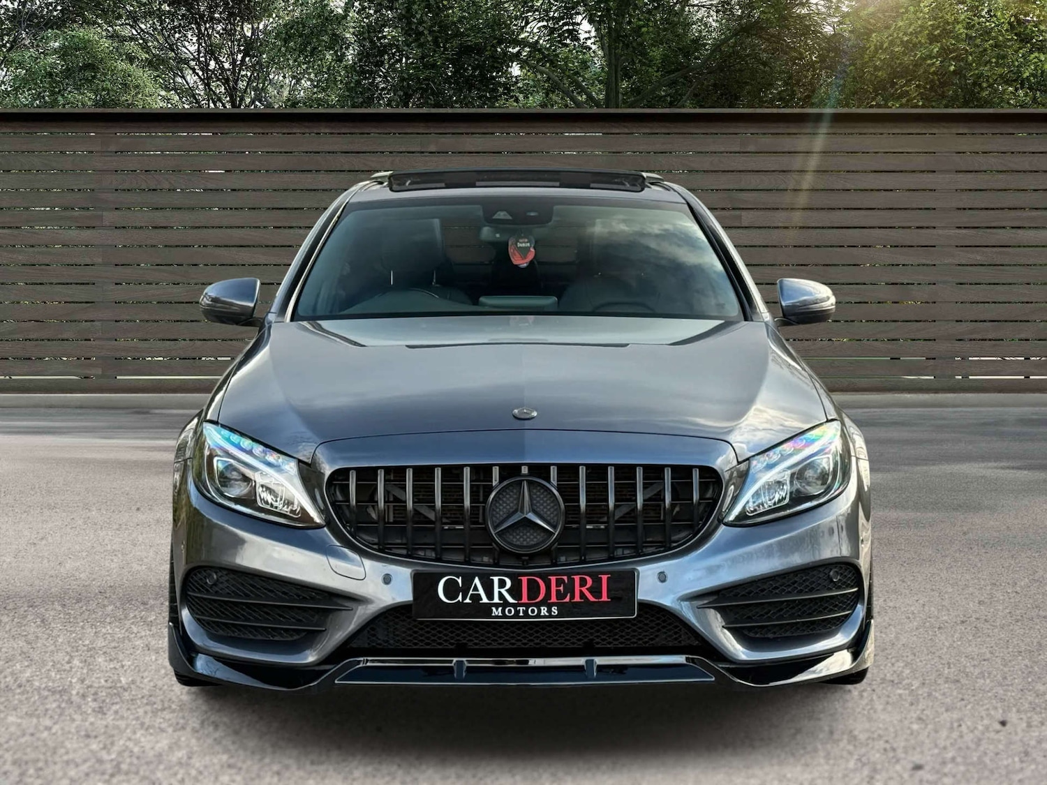 Used Mercedes-Benz C Class 2015 for sale - 76699692: Photo 8