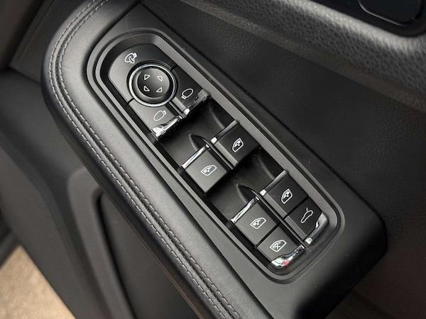 Used Porsche Macan 2019 for sale - 75468308: Photo 33