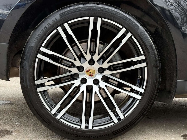 Used Porsche Macan 2019 for sale - 75468308: Photo 37