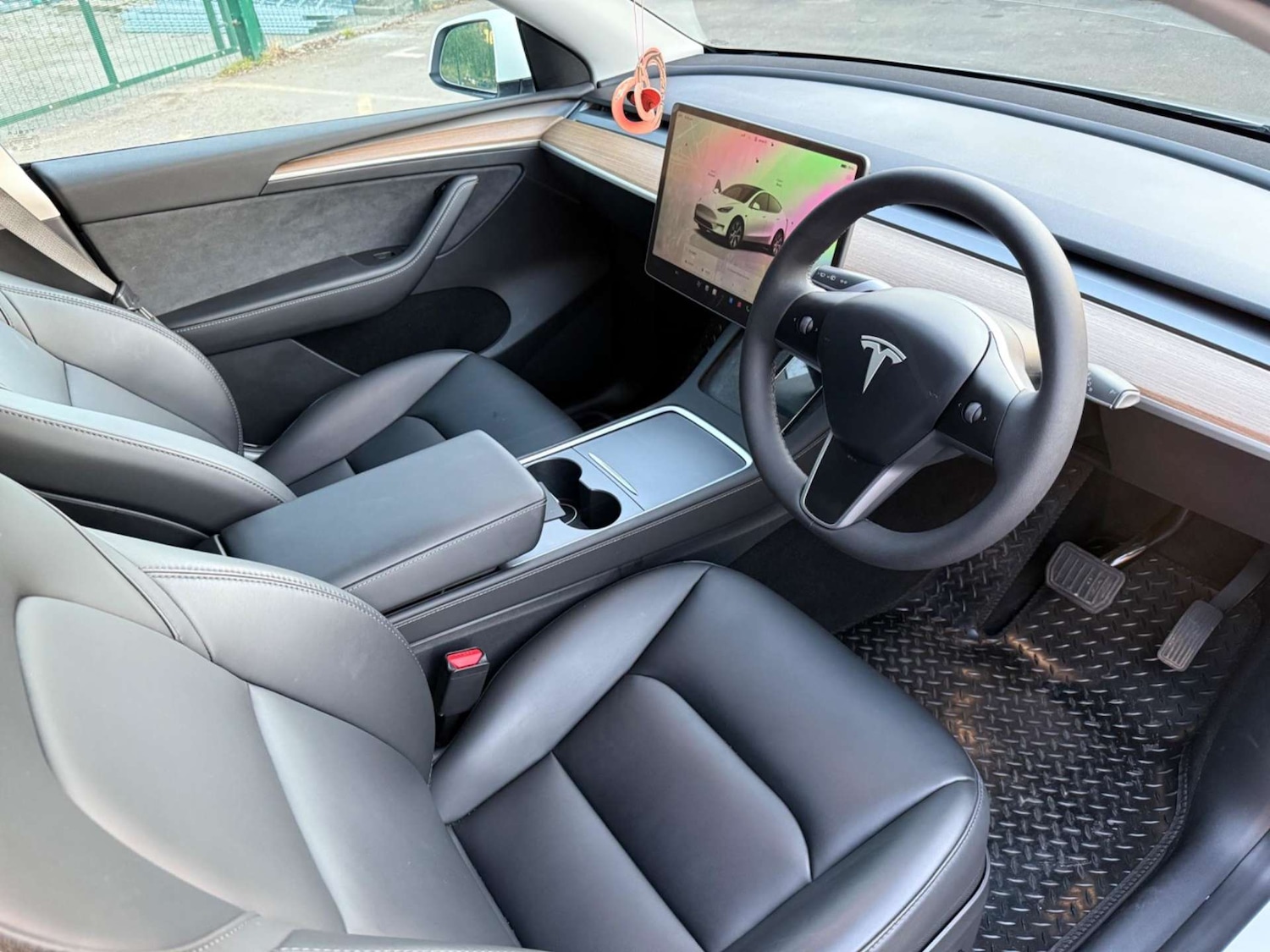 Used Tesla Model Y 2024 for sale - 76601475: Photo 17