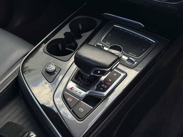 Used Audi Q7 2018 for sale - 75637978: Photo 28