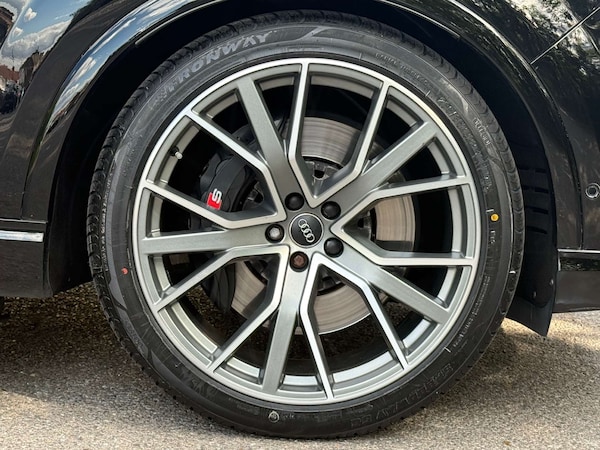 Used Audi Q7 2018 for sale - 75637978: Photo 38