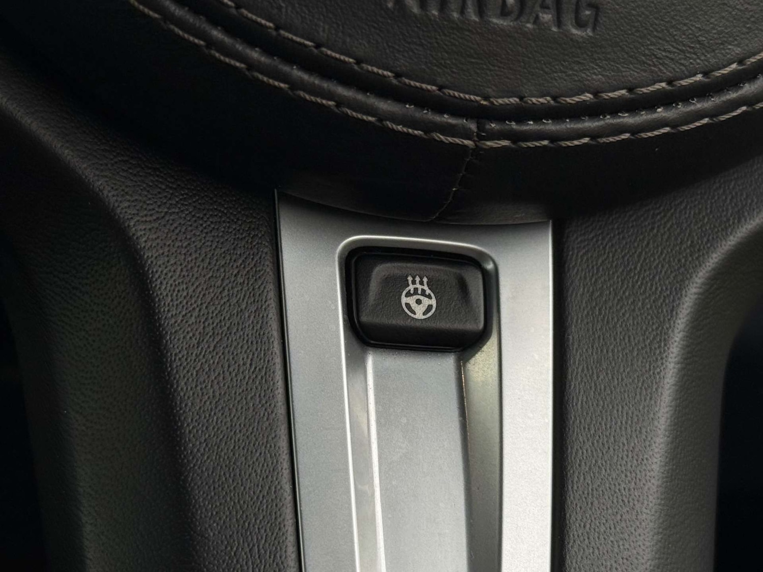 Used BMW 8 Series 2019 for sale - 76567758: Photo 31