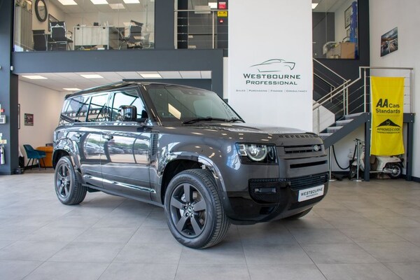 Used Land Rover Defender 2023 for sale - 74876741: Photo 1