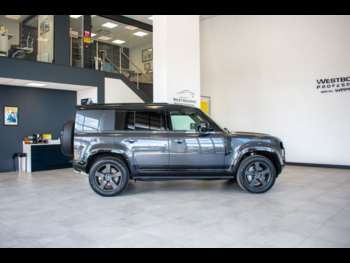 Used Land Rover Defender 2023 for sale - 74876741: Photo