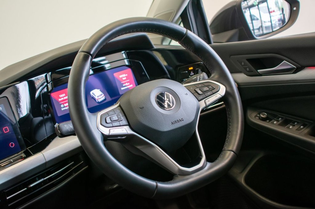 Used Volkswagen Golf 2022 for sale - 76105497: Photo 18