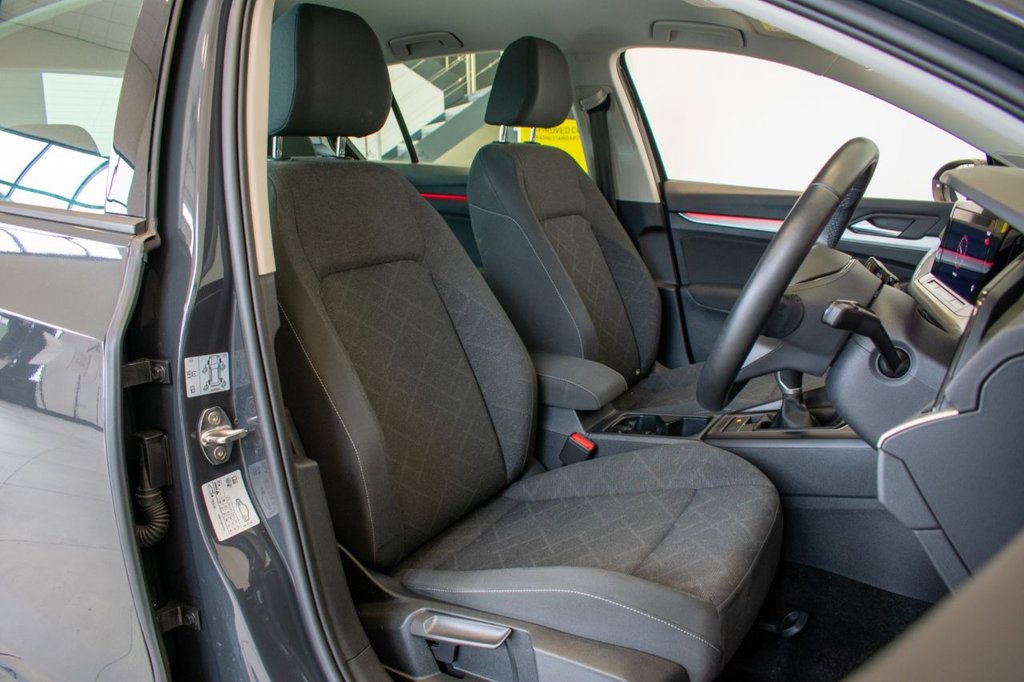 Used Volkswagen Golf 2022 for sale - 76105497: Photo 2