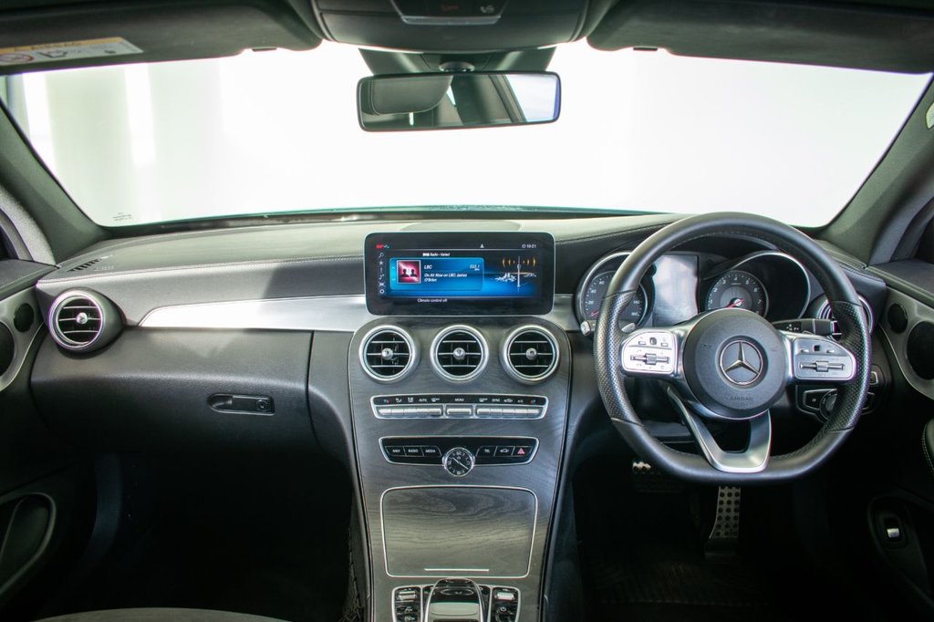 Used Mercedes-Benz C Class 2019 for sale - 76923114: Photo 14