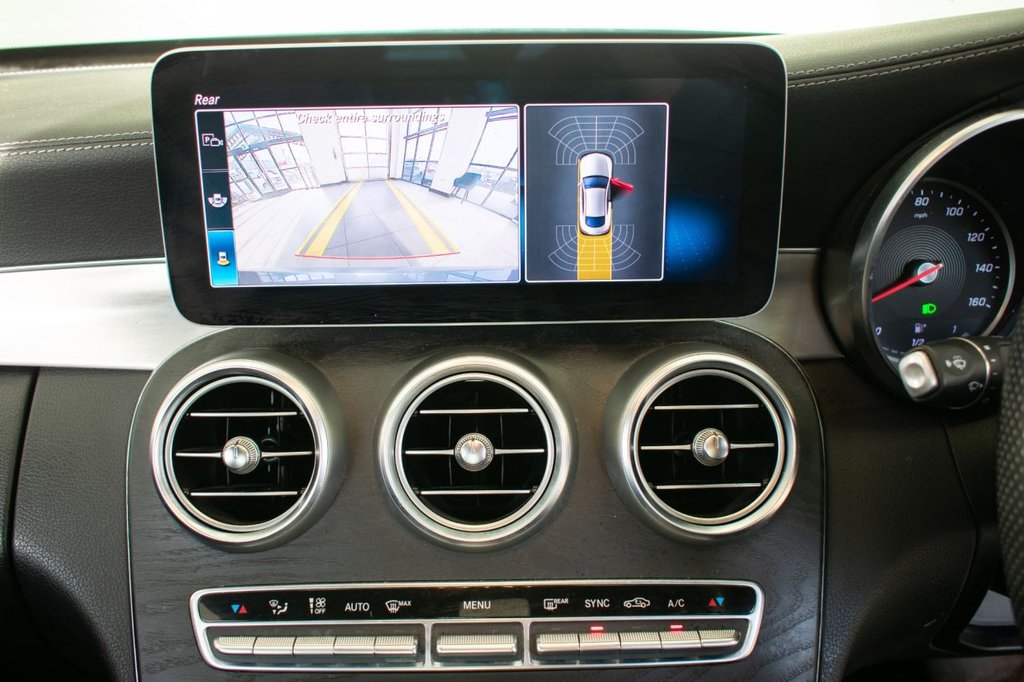 Used Mercedes-Benz C Class 2019 for sale - 76923114: Photo 21