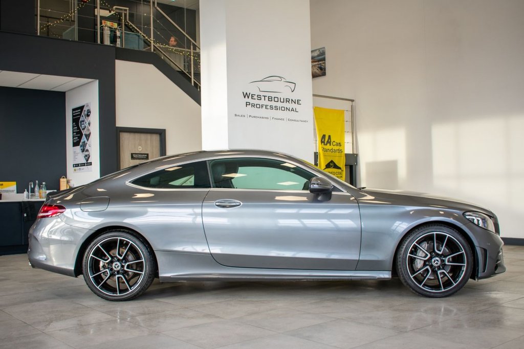 Used Mercedes-Benz C Class 2019 for sale - 76923114: Photo 3