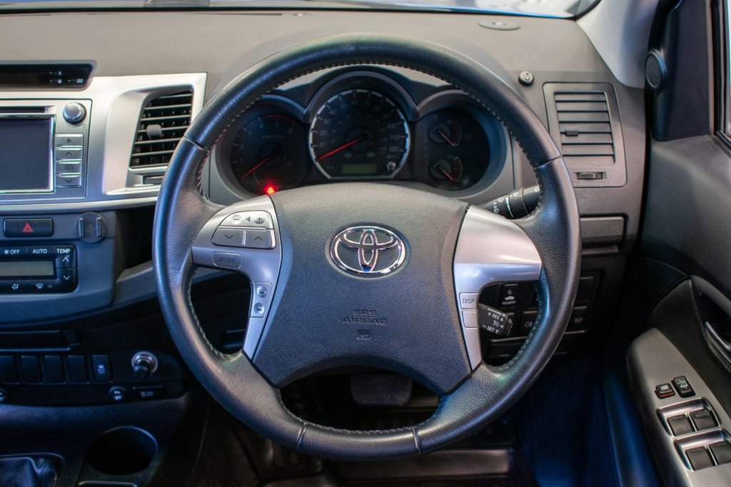 Used Toyota Hilux 2015 for sale - 77212056: Photo 13