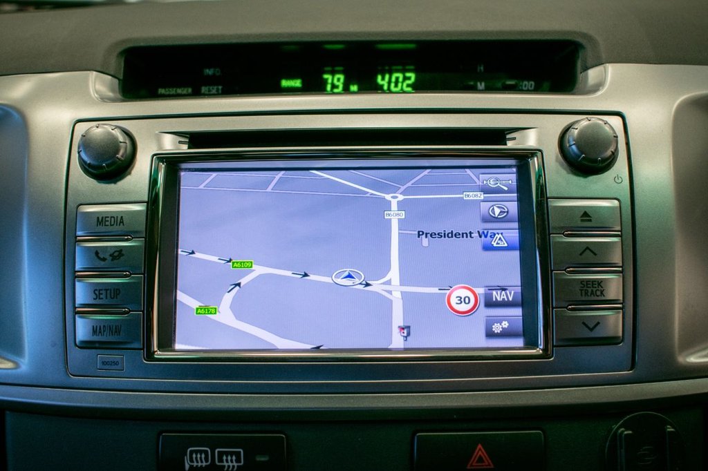 Used Toyota Hilux 2015 for sale - 77212056: Photo 18