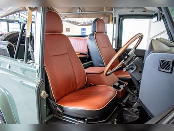 Used Land Rover Defender 90 2007 for sale - 79587379: Photo