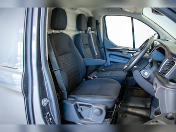 Used Ford Transit Custom 2021 for sale - 76367448: Photo