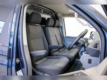 Used Volkswagen Transporter 2024 for sale - 79394773: Photo