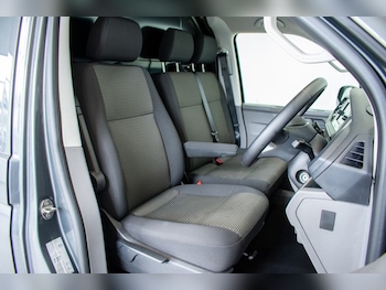 Used Volkswagen Transporter 2024 for sale - 75488116: Photo