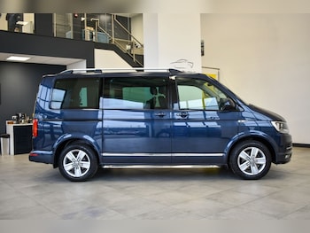 Used Volkswagen Caravelle 2018 for sale - 76303660: Photo 3