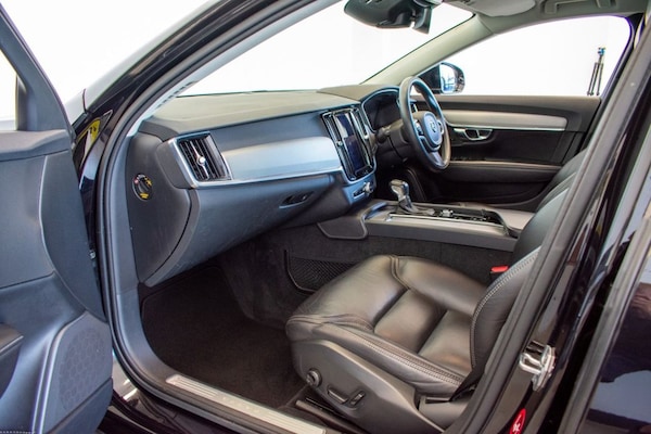 Used Volvo V90 2017 for sale - 75296144: Photo 10