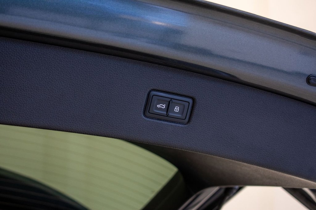 Used Audi Q7 2020 for sale - 76820644: Photo 37