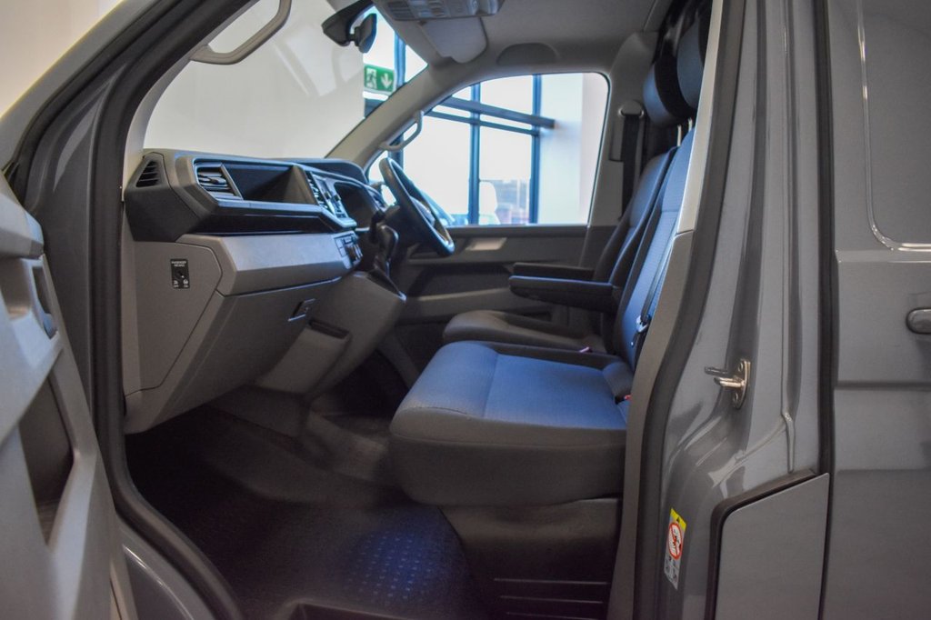 Used Volkswagen Transporter 2023 for sale - 77990536: Photo 13