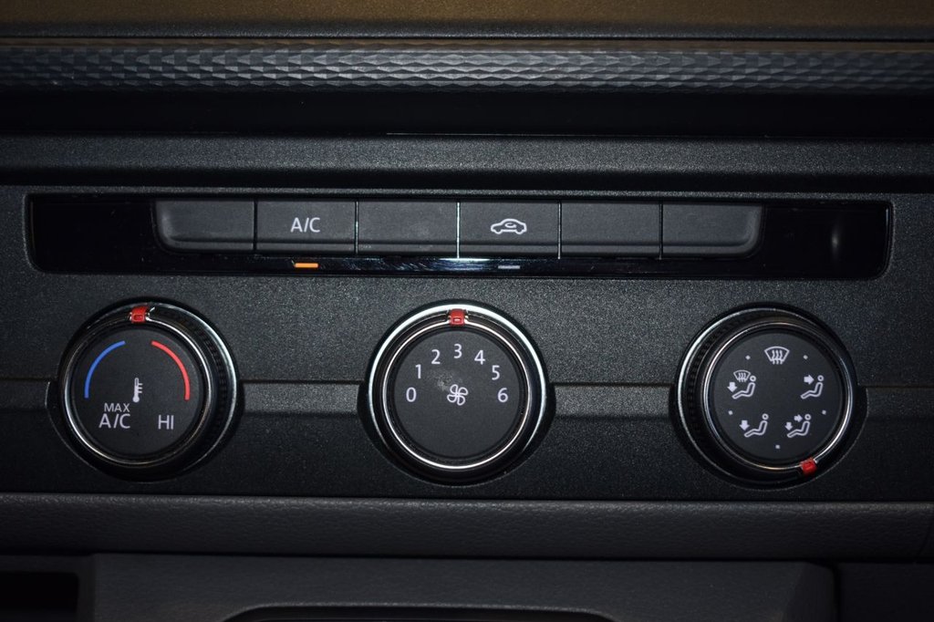 Used Volkswagen Transporter 2023 for sale - 77990536: Photo 27