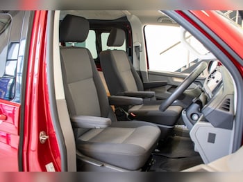 Used Volkswagen Transporter 2023 for sale - 76105539: Photo