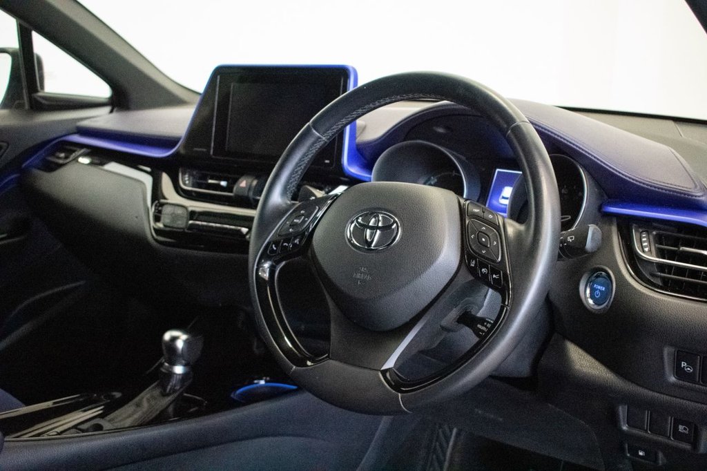 Used Toyota C-HR 2018 for sale - 77477323: Photo 17